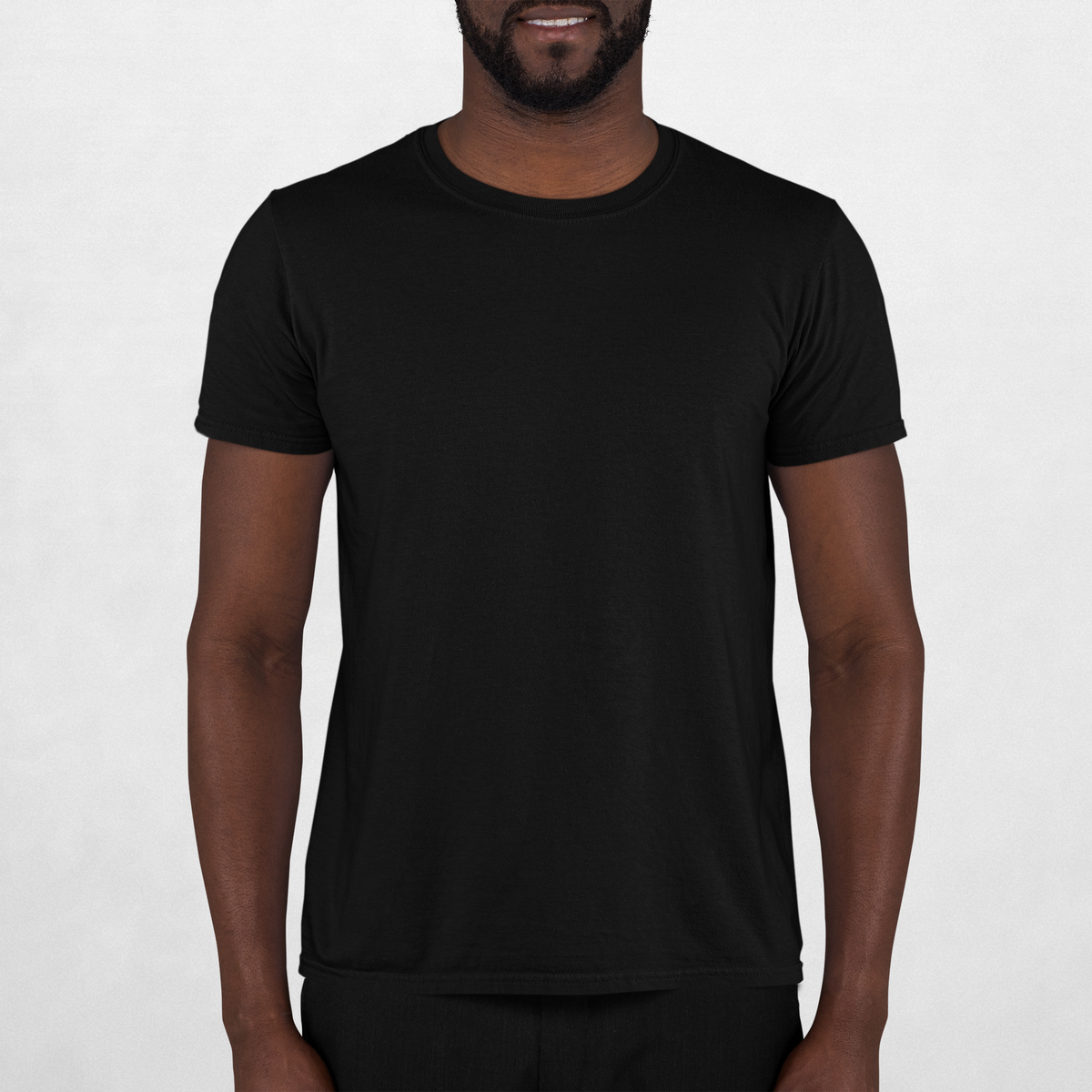 Camiseta Básica Malha Fria PV preta, unissex, SUUS Atelier